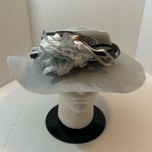 Elegant Silver Women's Hat with Floral Accent